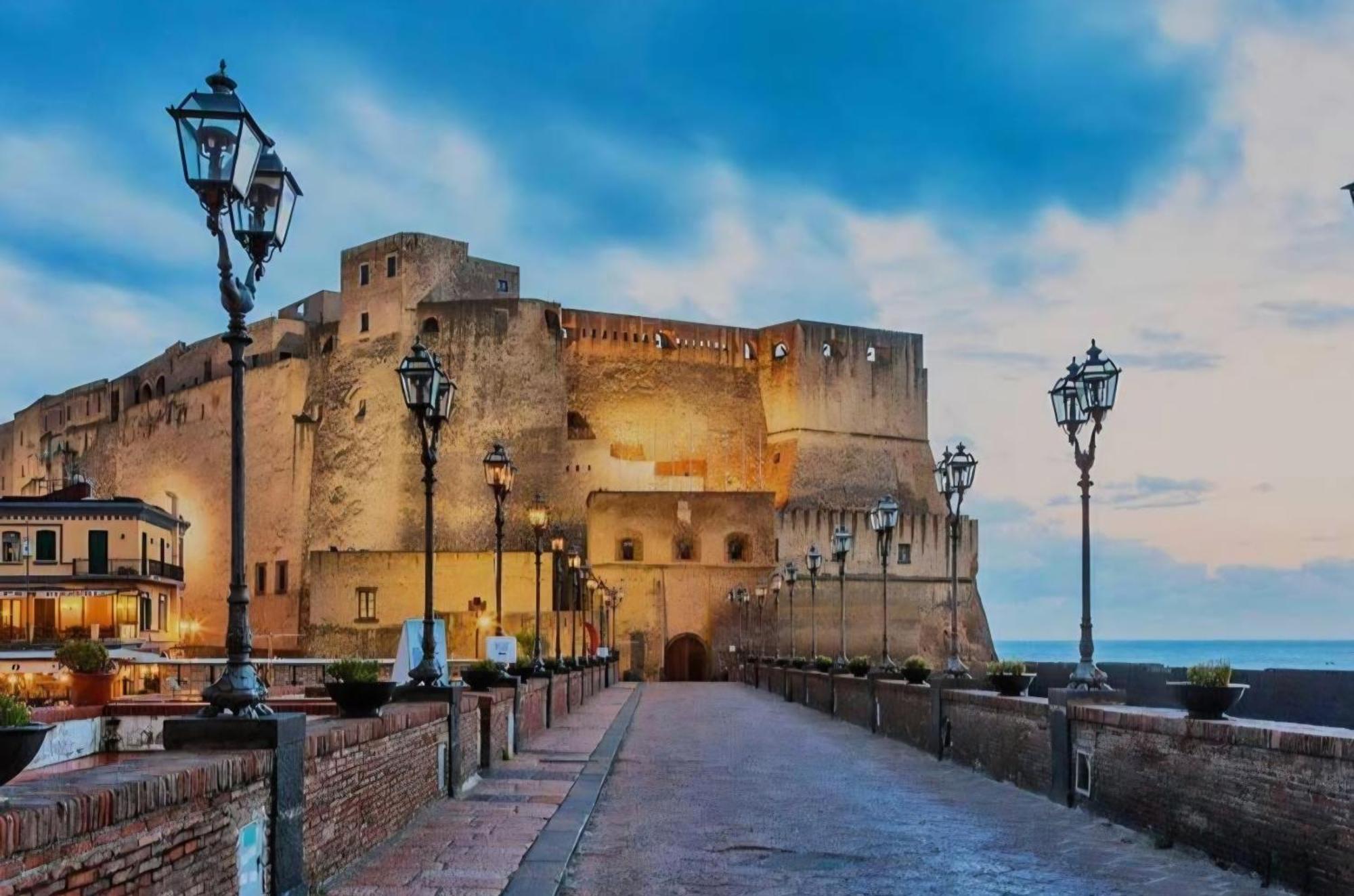 Napoli Sottosopra Chiaia Apartment Exterior photo